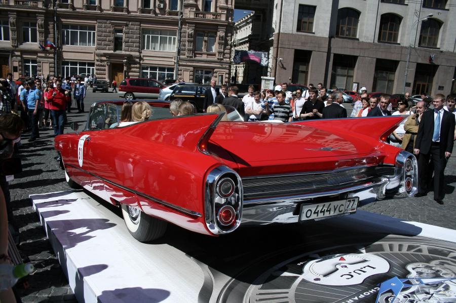  Cadillac DeVille 1960 года  (фото 4 из 15)